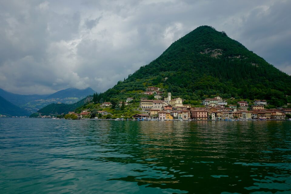 Озера в Італії для відпочинку - Ізео чи Себіно