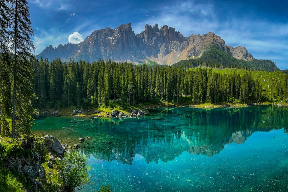 Кращі озера Доломітових Альп Італії - Озеро Карецца